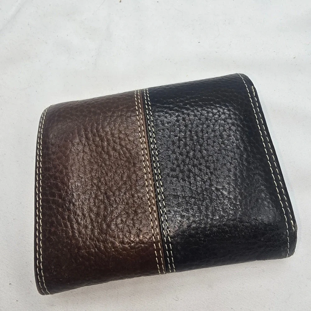 Carhartt Pebble Grain Trifold Wallet Men OS Black Brown Leather Rugged Workwear